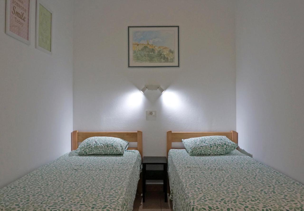 Studio Apartment Michelle - Intermezzo with sea view Rabac Esterno foto